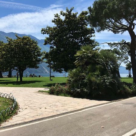 Appartamento Al Lago Riva del Garda Exterior foto
